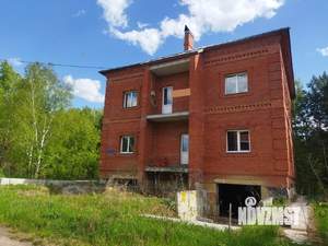 Таунхаус 191м², 3-этажный, участок 5 сот.  