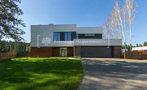 Дом 639м², 2-этажный, участок 52 сот.  