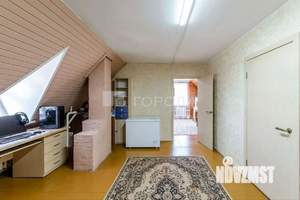 Дом 144м&sup2;, 2-этажный, участок 9 сот.  