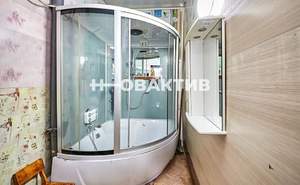 Дом 550м², 3-этажный, участок 7 сот.  