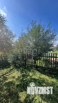 Дом 32м&sup2;, 2-этажный, участок 5 сот.  