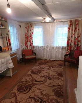 Дом 30м², 2-этажный, участок 6 сот.  