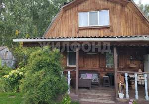 Дом 40м&sup2;, 2-этажный, участок 4 сот.  