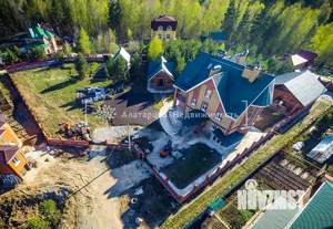 Дом 640м², 3-этажный, участок 50 сот.  