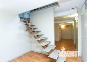 Дом 224м&sup2;, 2-этажный, участок 6 сот.  