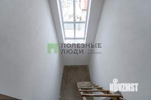 Дом 160м&sup2;, 2-этажный, участок 15 сот.  