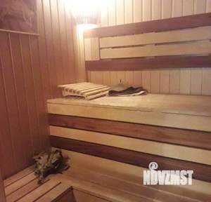 Дом 32м&sup2;, 2-этажный, участок 11 сот.  