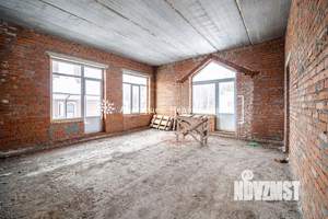 Дом 1100м², 3-этажный, участок 20 сот.  