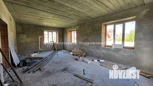 Дом 341м², 3-этажный, участок 10 сот.  