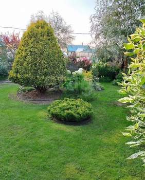 Дом 60м², 2-этажный, участок 6 сот.  