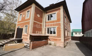 Дом 484м², 2-этажный, участок 4 сот.  