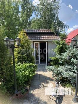 Коттедж 457м², 2-этажный, участок 15 сот.  