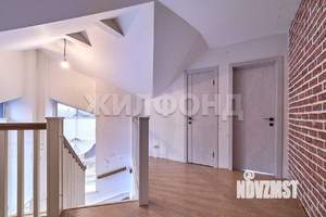 Дом 148м², 2-этажный, участок 5 сот.  