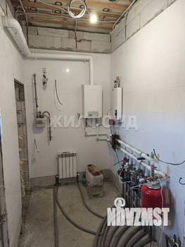 Коттедж 198м&sup2;, 2-этажный, участок 11 сот.  