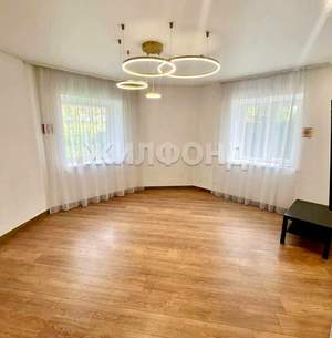 Дом 149м&sup2;, 2-этажный, участок 6 сот.  