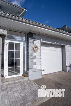 Коттедж 185м², 2-этажный, участок 6 сот.  