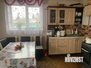 Дом 237м&sup2;, 3-этажный, участок 10 сот.  