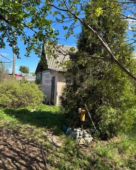 Дом 20м&sup2;, 2-этажный, участок 4 сот.  