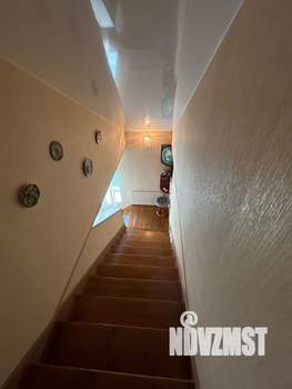 Коттедж 275м&sup2;, 3-этажный, участок 10 сот.  