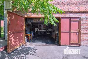 Дом 143м², 2-этажный, участок 10 сот.  