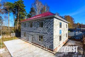 Коттедж 320м², 2-этажный, участок 9 сот.  