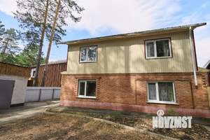 Дом 180м², 2-этажный, участок 12 сот.  