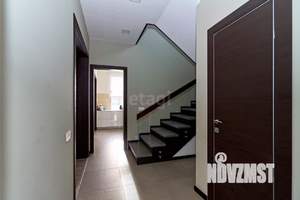 Дом 127м&sup2;, 2-этажный, участок 10 сот.  