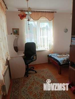 Коттедж 125м², 2-этажный, участок 10 сот.  