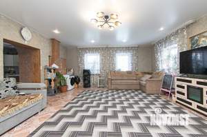 Дом 144м&sup2;, 2-этажный, участок 8 сот.  