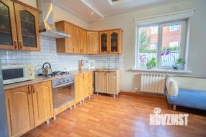 Дом 216м², 2-этажный, участок 7 сот.  