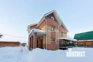 Дом 280м&sup2;, 3-этажный, участок 11 сот.  