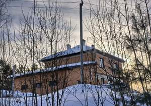 Дом 198м&sup2;, 2-этажный, участок 11 сот.  