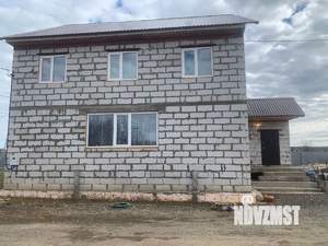 Дом 237м&sup2;, 3-этажный, участок 10 сот.  