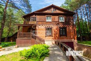 Коттедж 279м², 2-этажный, участок 19 сот.  