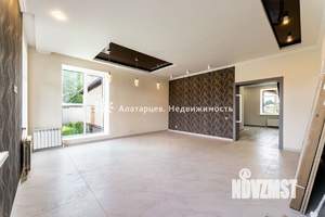 Дом 217м², 2-этажный, участок 10 сот.  