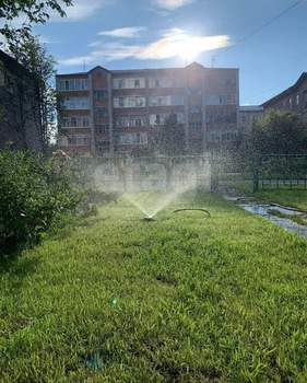 Дом 50м&sup2;, 2-этажный, участок 3 сот.  