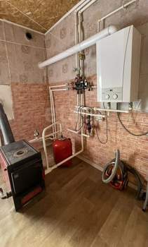 Дом 96м², 2-этажный, участок 11 сот.  