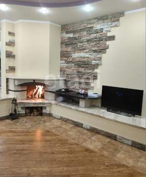 Дом 268м&sup2;, 2-этажный, участок 11 сот.  