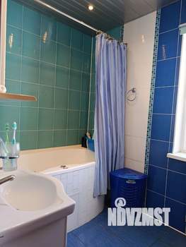 Дом 216м&sup2;, 2-этажный, участок 7 сот.  