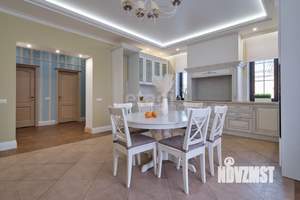 Дом 181м², 2-этажный, участок 12 сот.  