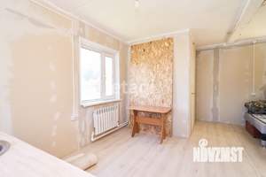 Дом 30м², 2-этажный, участок 9 сот.  