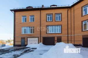 Таунхаус 214м², 3-этажный, участок 1 сот.  