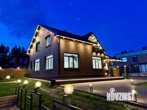 Дом 221м², 2-этажный, участок 9 сот.  