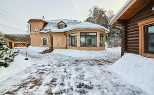 Дом 301м², 2-этажный, участок 17 сот.  