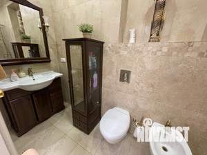 Таунхаус 350м&sup2;, 3-этажный, участок 5 сот.  