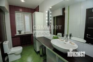 Дом 160м², 2-этажный, участок 10 сот.  