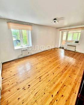 Дом 149м&sup2;, 2-этажный, участок 6 сот.  