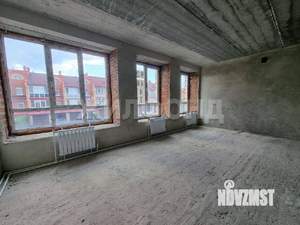 Таунхаус 162м&sup2;, 3-этажный, участок 1 сот.  