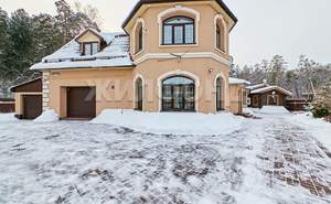 Дом 301м², 2-этажный, участок 17 сот.  