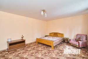 Дом 190м², 2-этажный, участок 12 сот.  